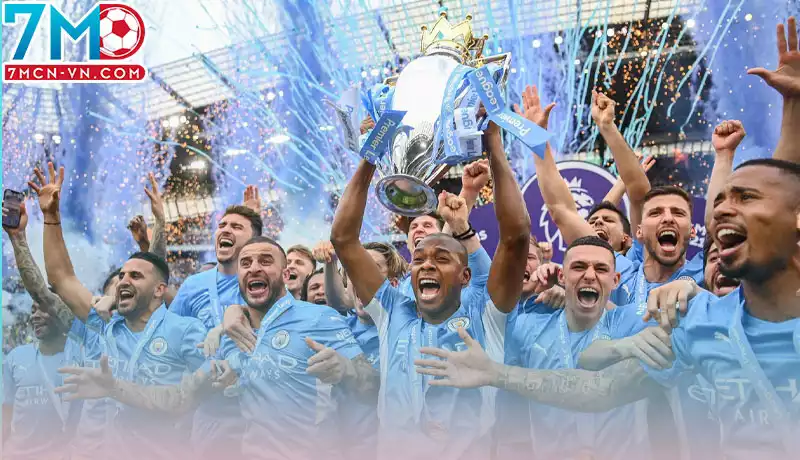 Manchester City với tham vọng thống trị môn thể thao vua